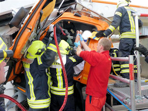 Technische Rettung nach dem Lkw-Unfall auf der A9. Foto: privat