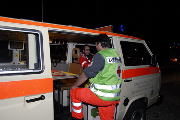 Übung mit THW, Feuerwehr, DRK auf dem Truppenübungsplatz bei Stetten am kalten Markt. Julian Bauder