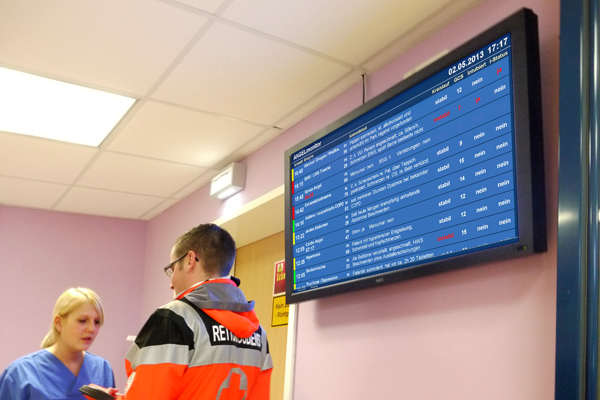 IVENA soll Rettungsdienst und Krankenhäuser besser vernetzen. Symbolfoto: Brändli